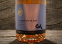 Spätburgunder Rose Reserve trocken 2018 – Weingut Aldinger