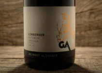 Nashorn Lemberger Gutswein 2019 – Weingut Aldinger