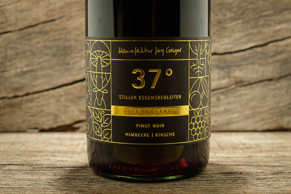 37° Pinot Noir - Manufaktur Jörg Geiger