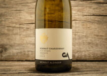 Schnait Chardonnay Alte Reben 2019 – Weingut Aldinger Schnait Chardonnay Alte Reben 2019 – Weingut Aldinger