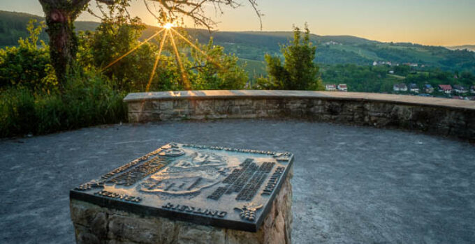 Wein in Württemberg: 1 ultimativer Leitfaden durch das Land der Steillagen und Spitzenweine